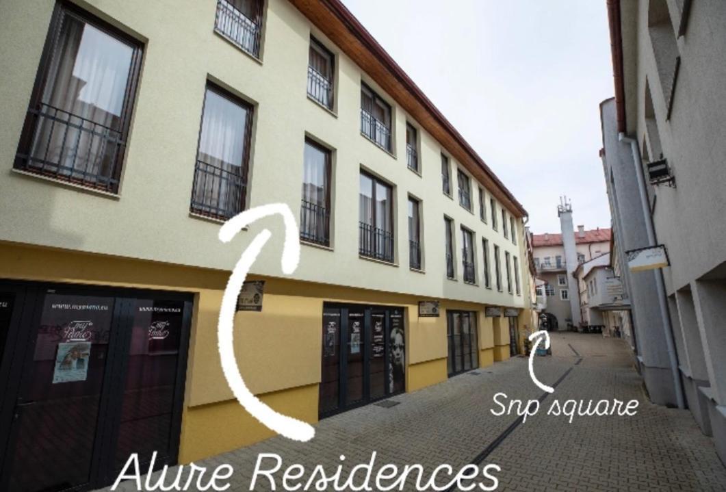 Alure Residences 10 - 24H Self Check-In & Private Parking Next To The Apartment Building Included, City Center Right On Snp Square In A Quiet Passage, New Building, Best Deal In Town Банська Бистриця Екстер'єр фото